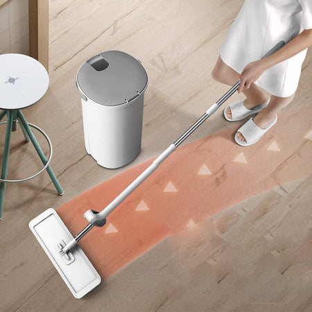 SqueezeFlat™ | 360° Hands-Free Self-Cleaning Mop